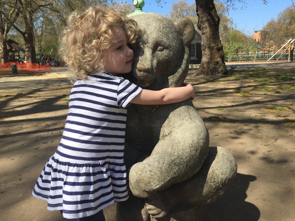 Coram's Fields bear statue