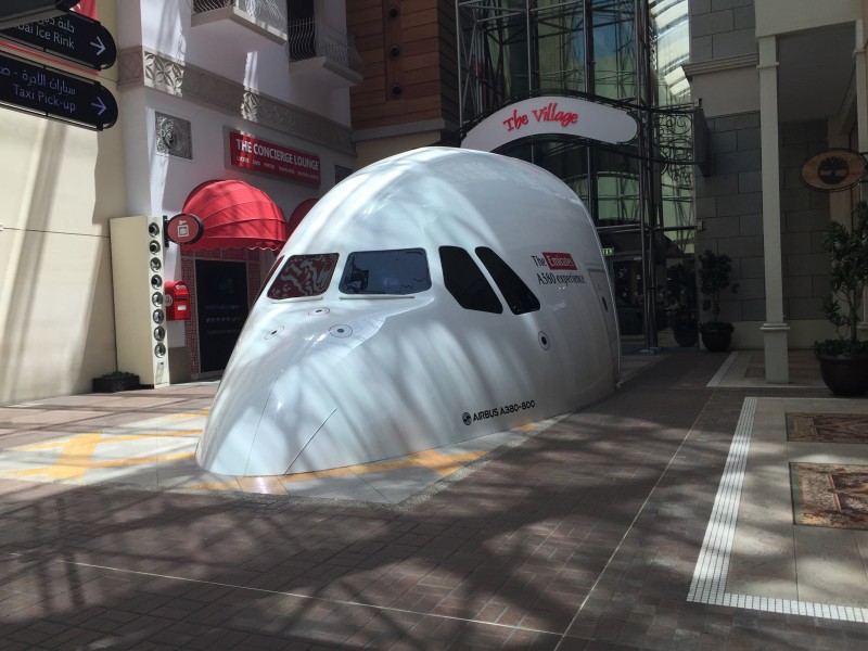 Emirates a380 flight simulator at Dubai Mall