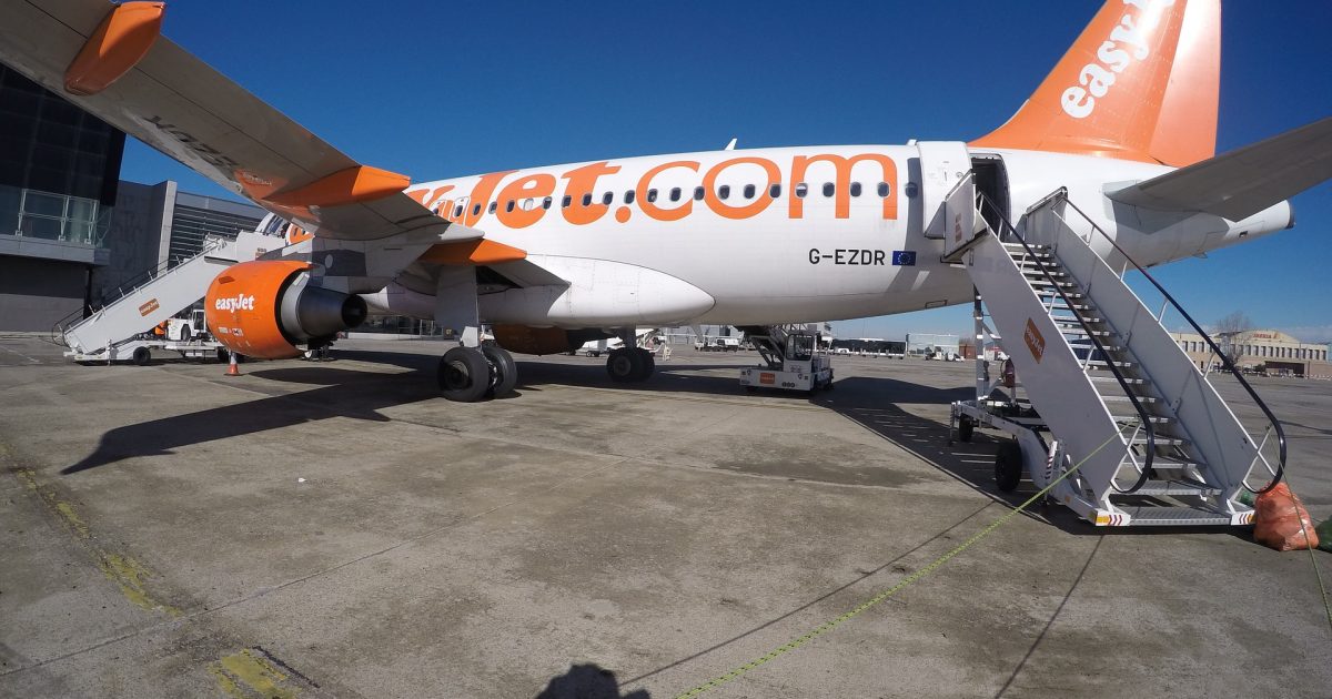 EasyJet New Auto Bag Drop At Gatwick Wander Mum