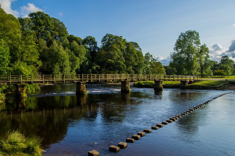 Bolton Abbey (Flickr Andy Rothwell)