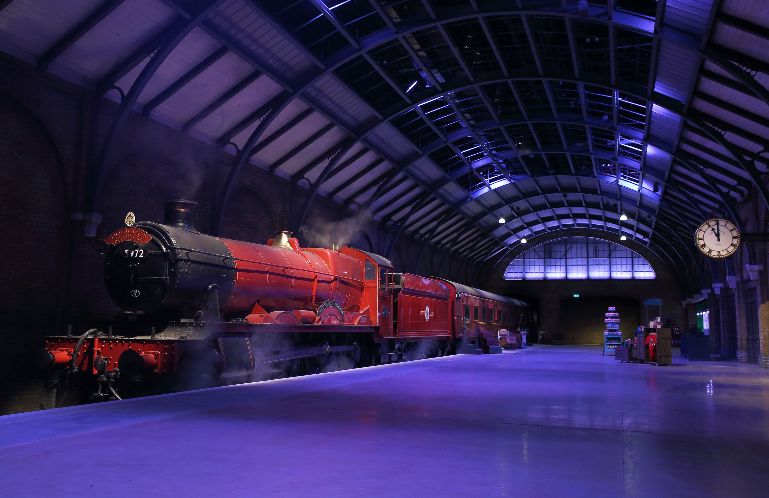 Harry Potter Hogwarts Express And Platform 9 3/4