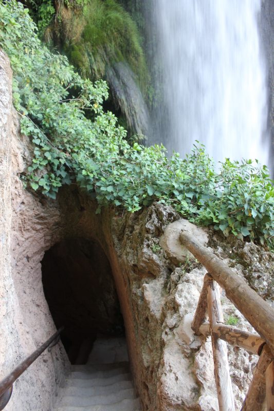 Piedra Monastery Gardens, Horse tail waterfall