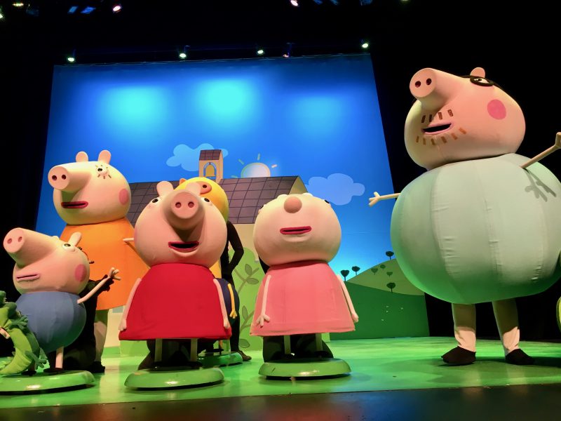 Peppa Pig and family at Richmond Theatre