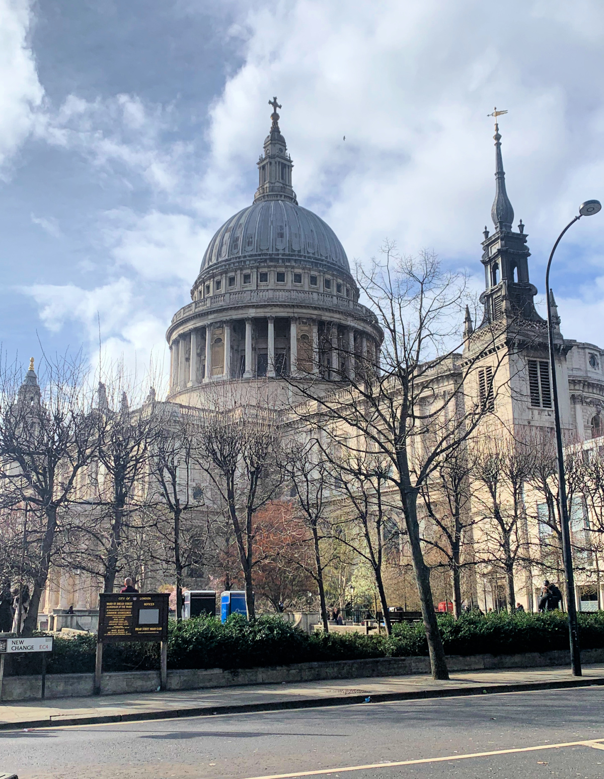 St Paul's Cathedral, London. Great Fire of London walk