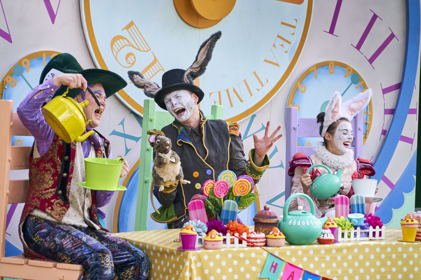 Alice in Wonderland at Kew Gardens: Theatre on Kew