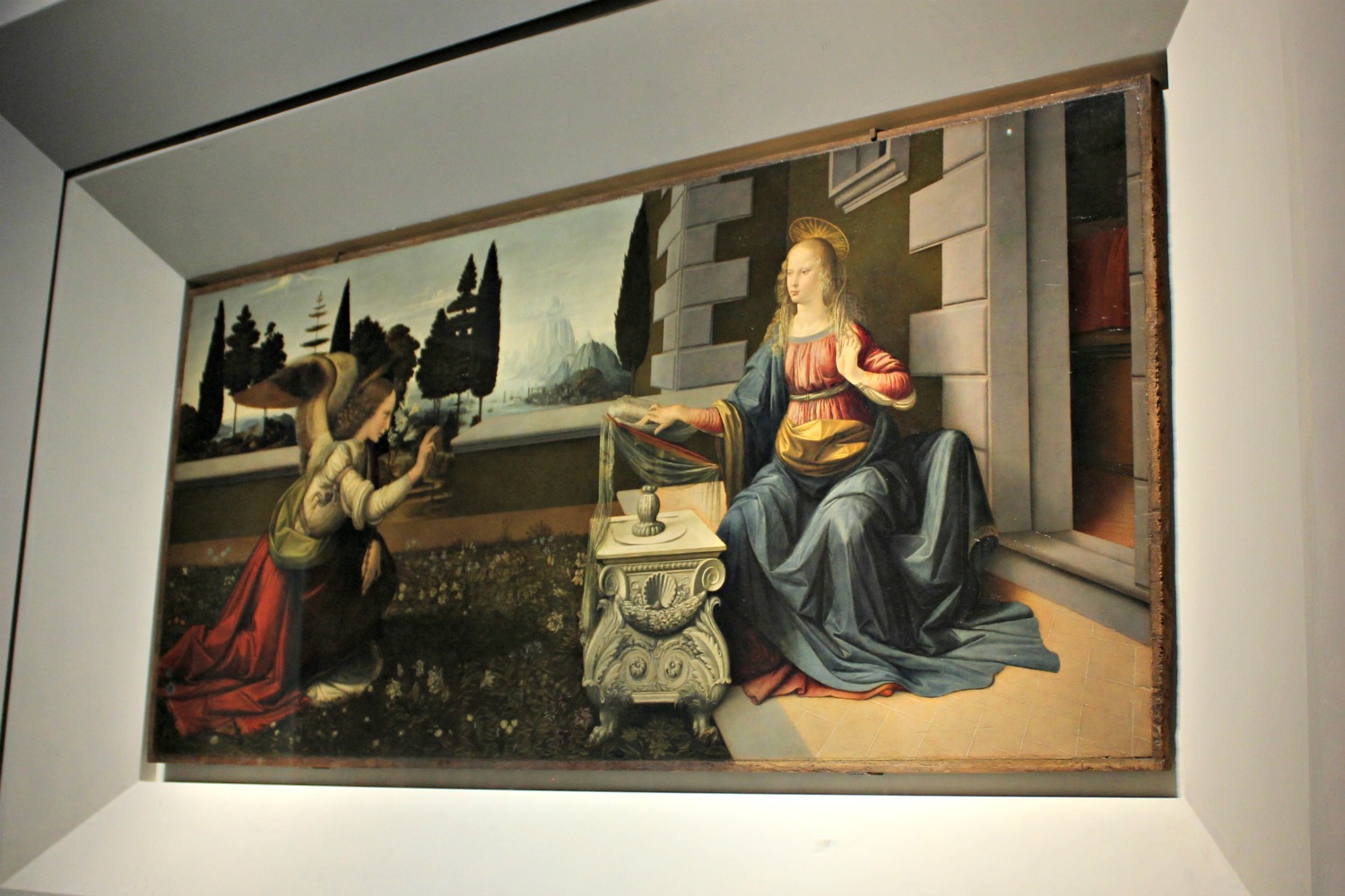 Leonardo da Vinci, Annunciation, Uffizi gallery Florence