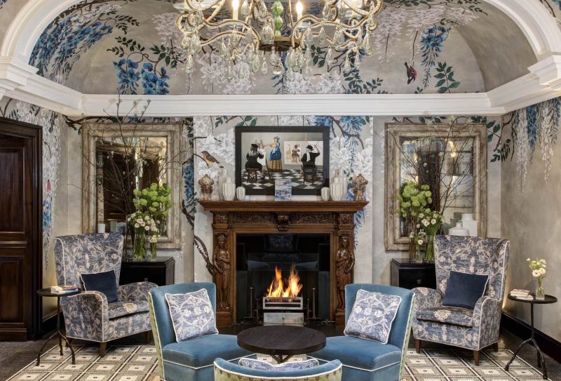 Browns hotel, London: Places to stay with kids in London 